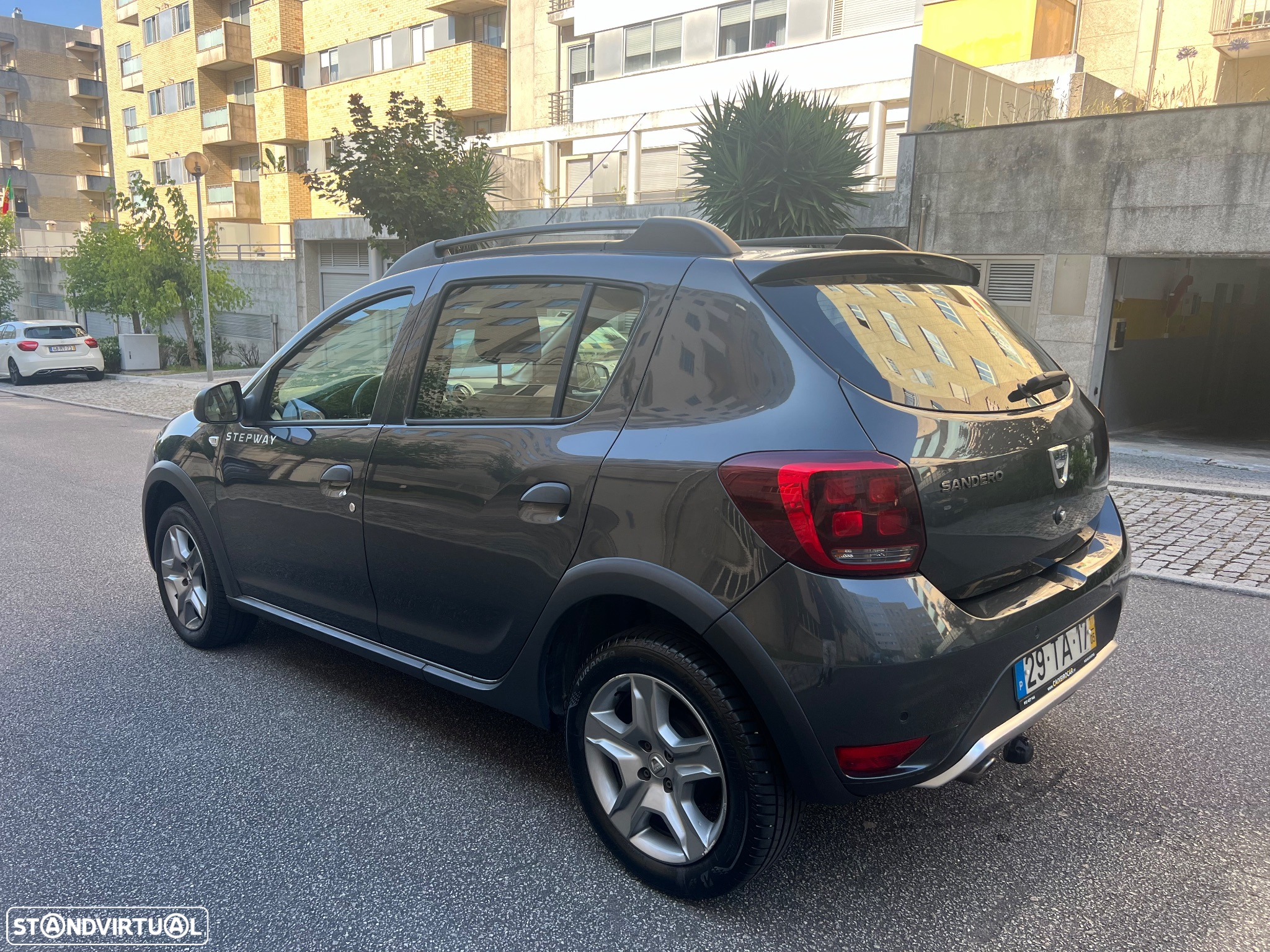 Dacia Sandero - 5