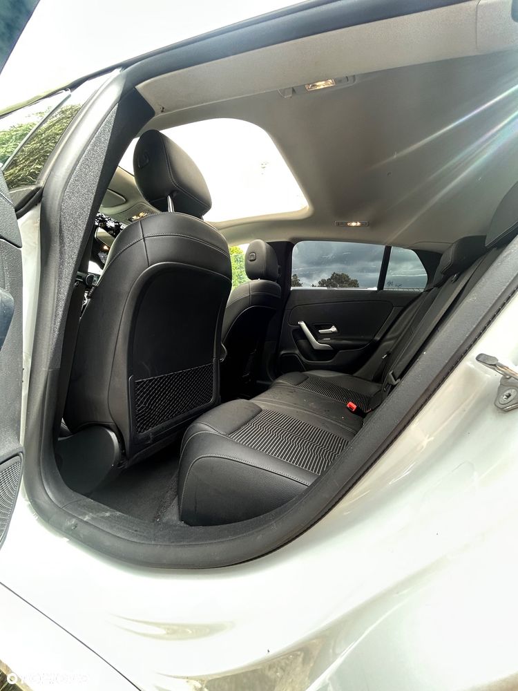 Mercedes-Benz CLA - 21