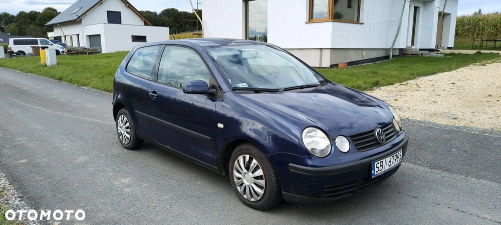 Volkswagen Polo 1.4 16V Trendline - 2
