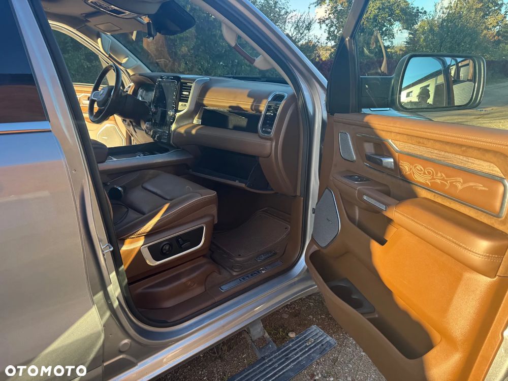 Dodge RAM 1500 5.7 4x4 - 7