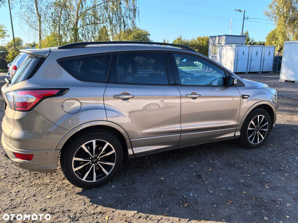 Ford Kuga - 5