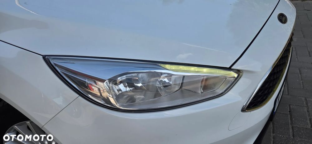 Ford Focus 1.5 TDCi DPF Start-Stopp-System Titanium - 23