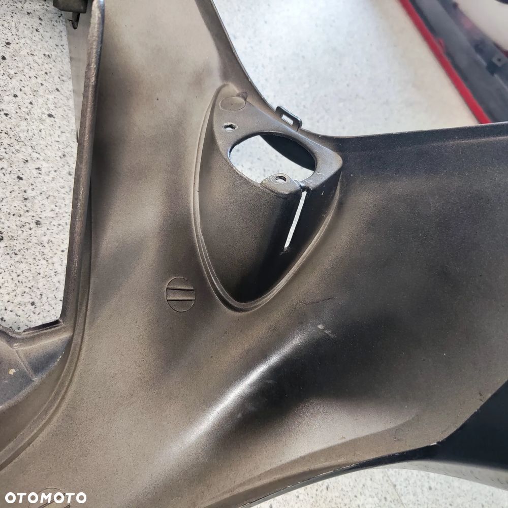 Czacha, czasza, owiewka, osłona przód Yamaha Zest 50 - 23