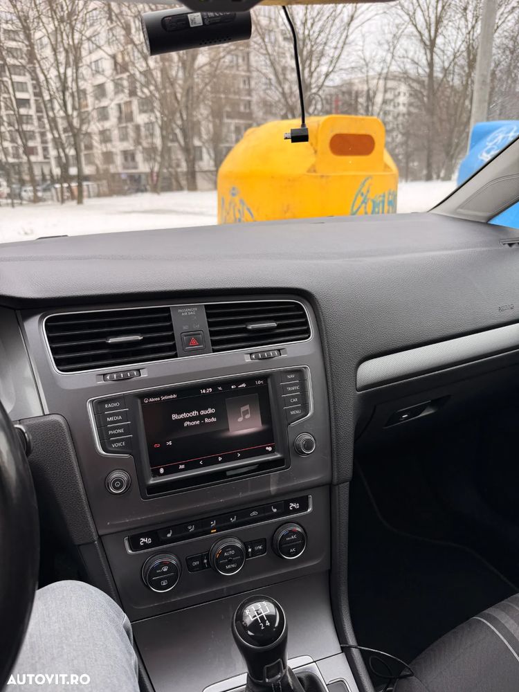 Volkswagen Golf 1.6 TDI BlueMotion Technology Lounge - 6