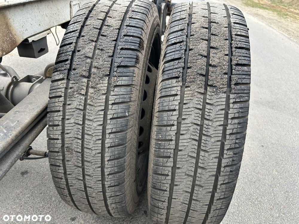 Mercedes-Benz Sprinter 519 V6 3.0 CDI MAXI - 11