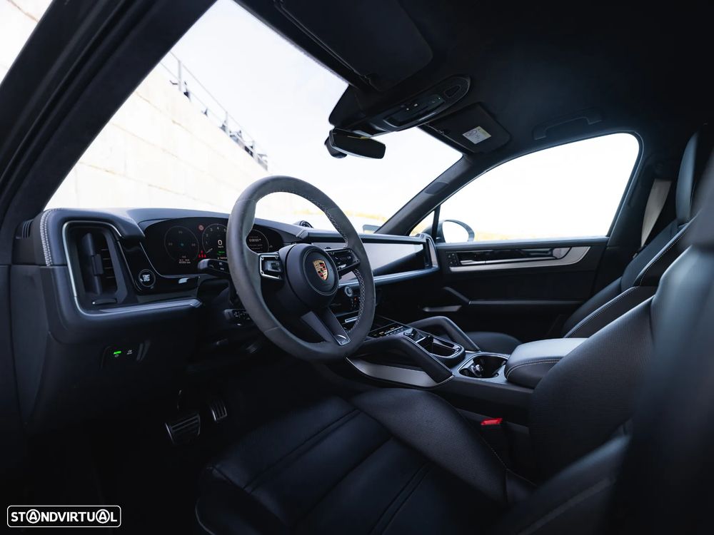 Porsche Cayenne S E-Hybrid - 15