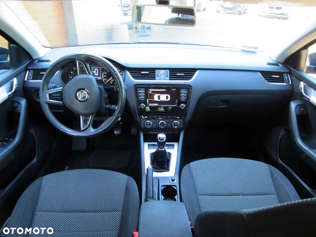 Skoda Octavia - 8