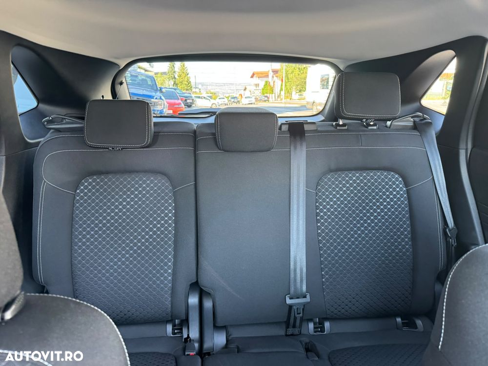 Ford Kuga 1.5 EcoBoost A8 FWD Titanium - 31