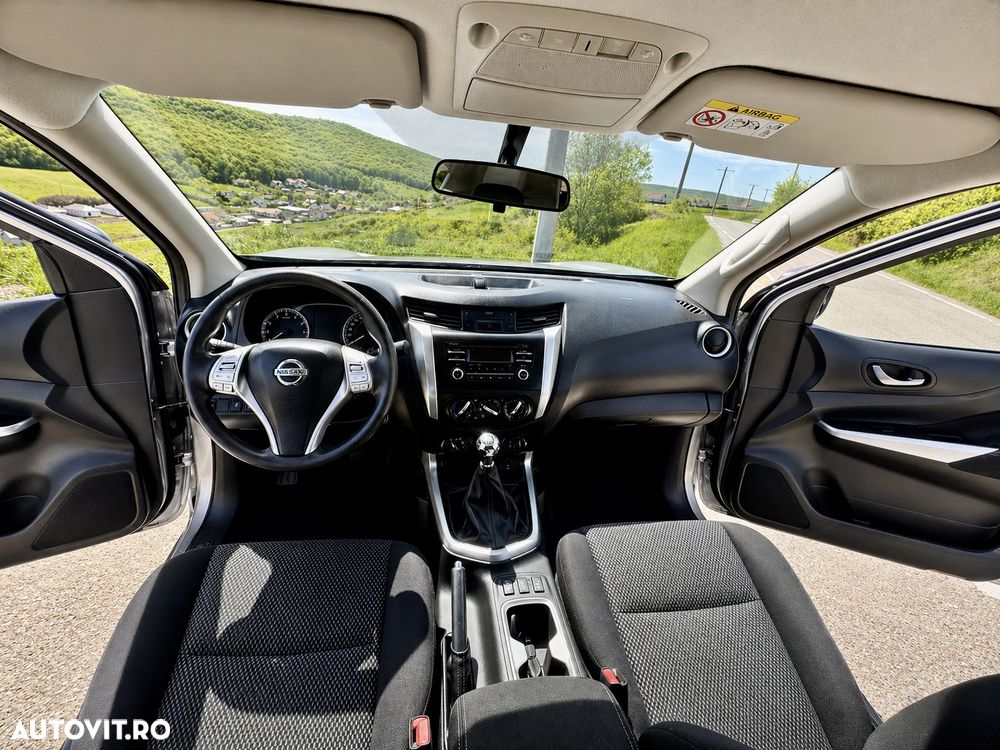 Nissan Navara Double Cab Visia - 6
