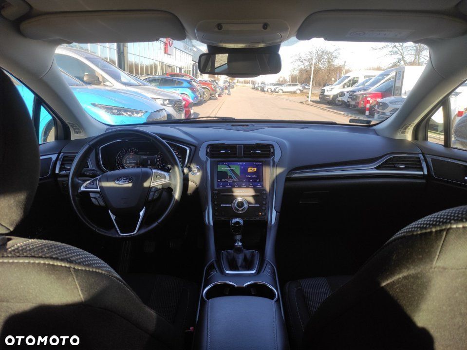 Ford Mondeo - 17