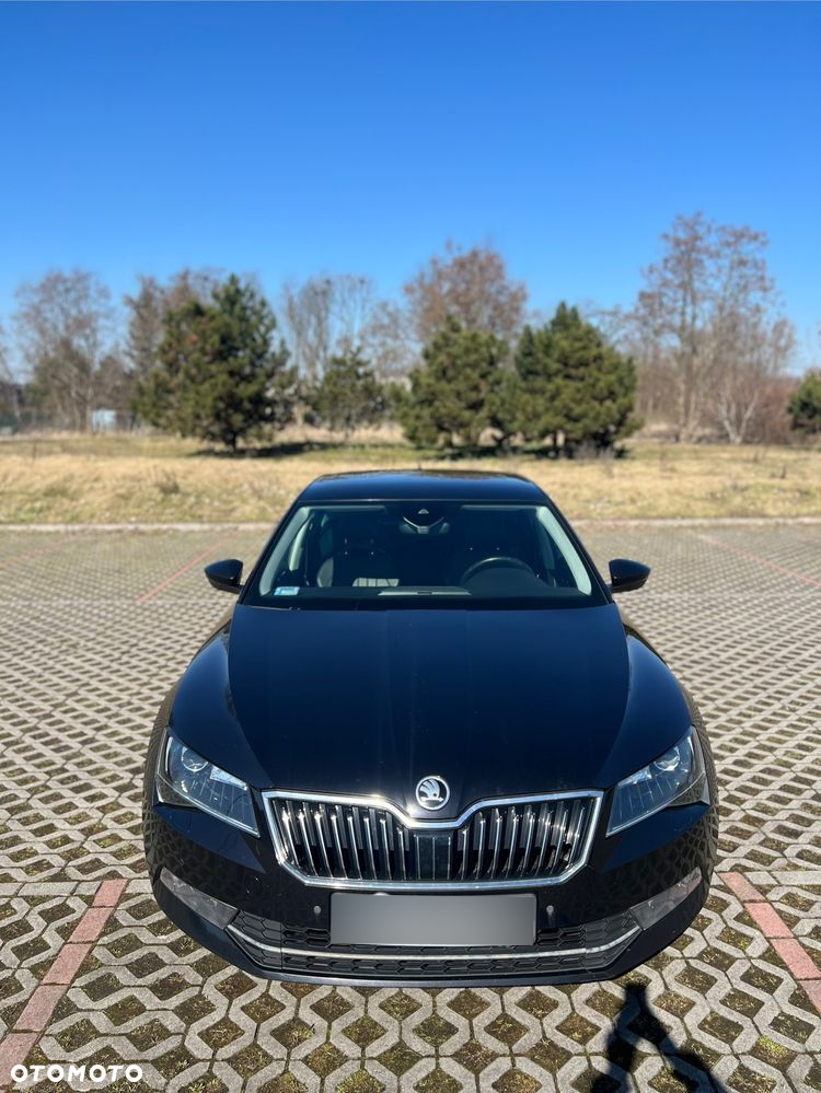 Skoda Superb 2.0 TSI L&K DSG - 3