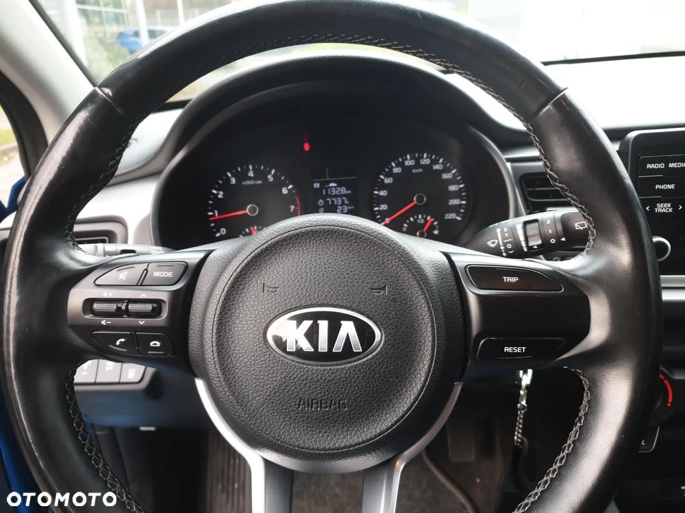 Kia Rio 1.2 M - 20