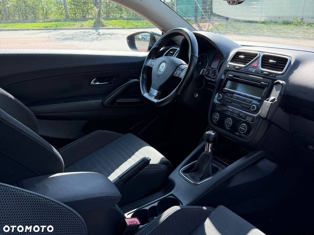 Volkswagen Scirocco 2.0 TDI - 8