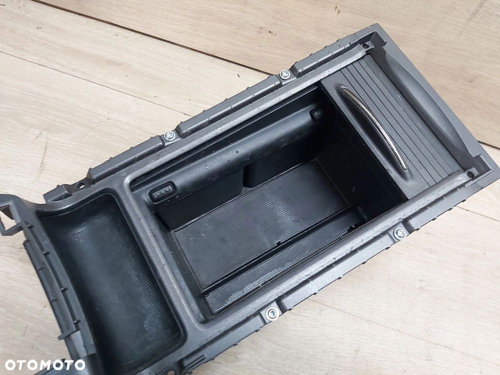 Honda Civic VIII 8 roleta schowek podłokietnika tunel środkowy - 3