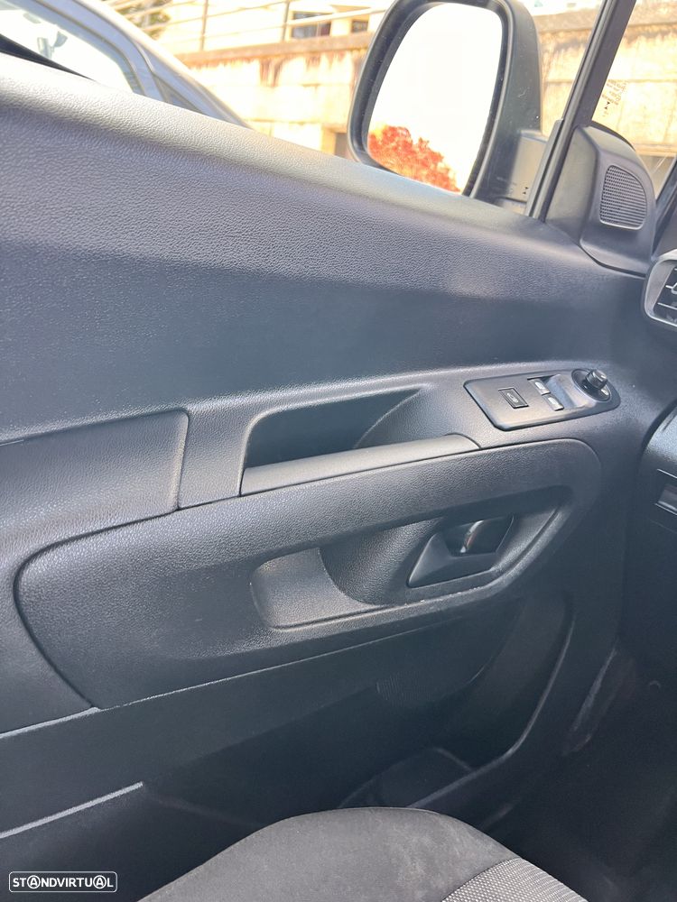 Opel Combo 1.5 CDTi L1H1 Edition Plus - 31