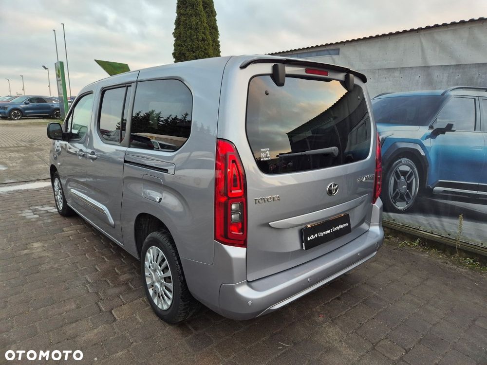 Toyota Proace City Verso Long 1.5 D-4D Business - 8