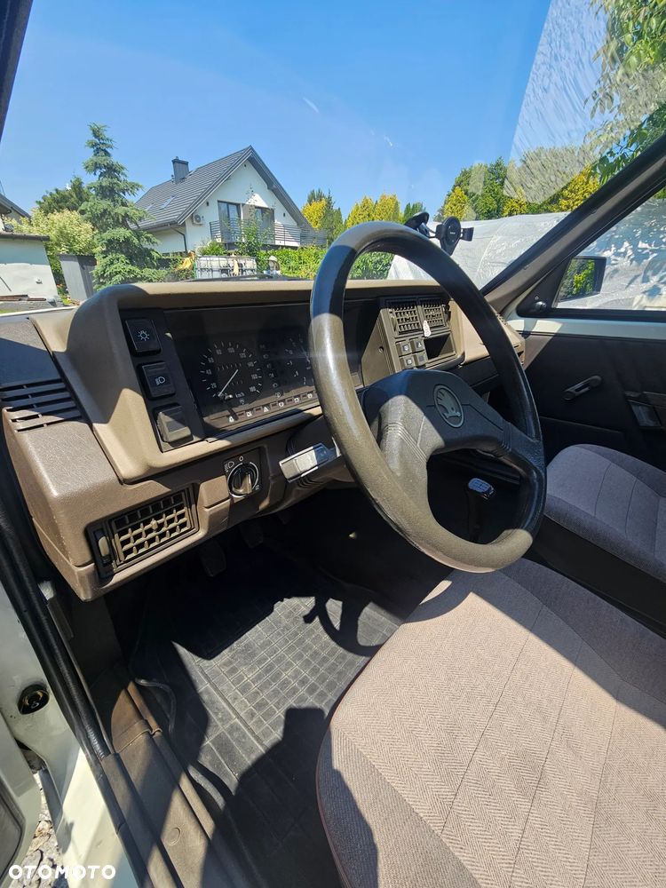 Skoda Favorit 1.3 LS - 11