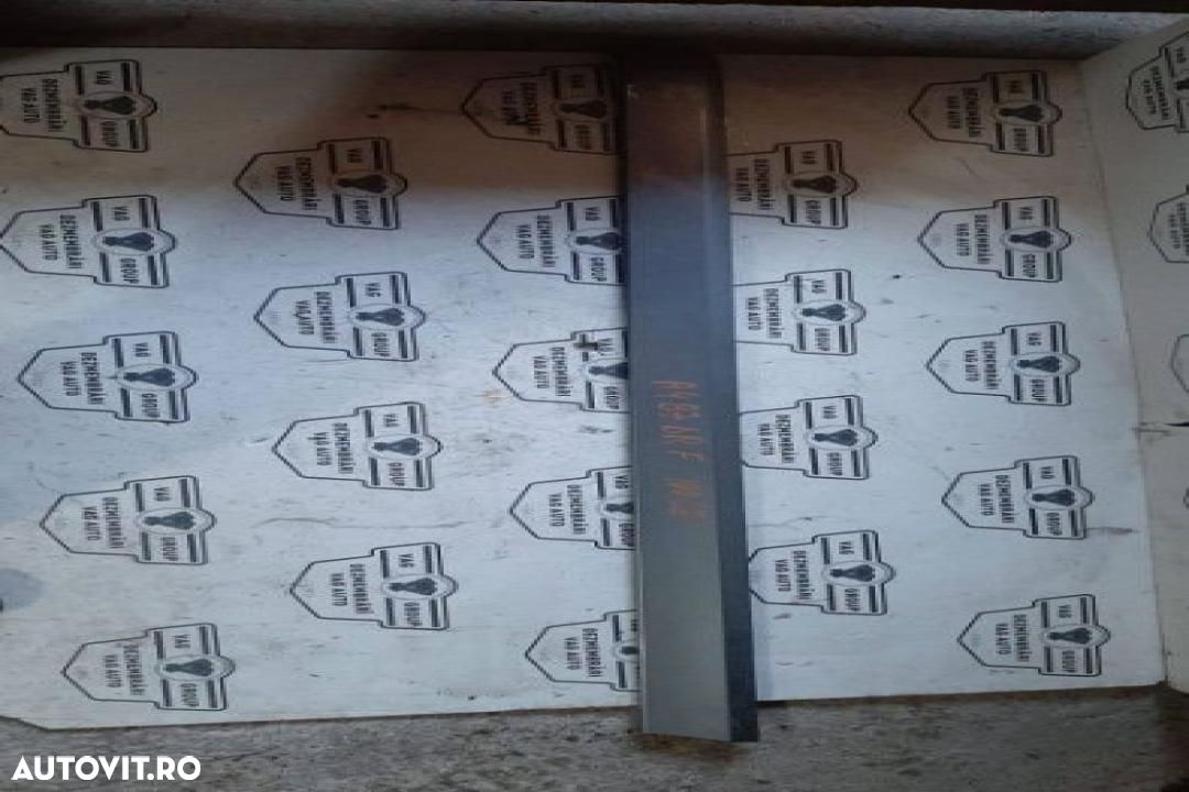 Bandou usa dreapta fata Audi A4 B7 - 1