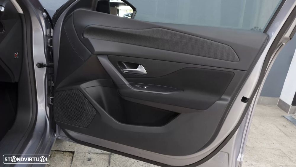 Peugeot 308 SW 1.2 Hybrid Style e-DCS6 - 12