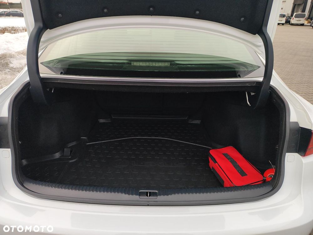 Lexus IS 250 F Sport - 22