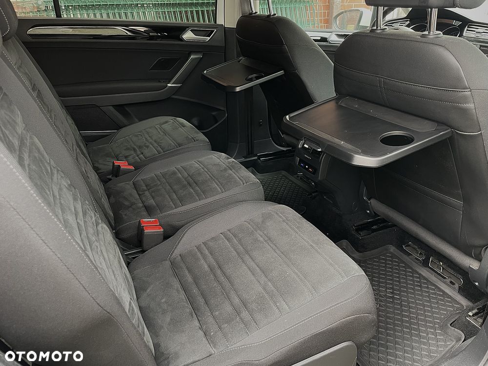 Volkswagen Touran 1.4 TSI BMT Highline - 28