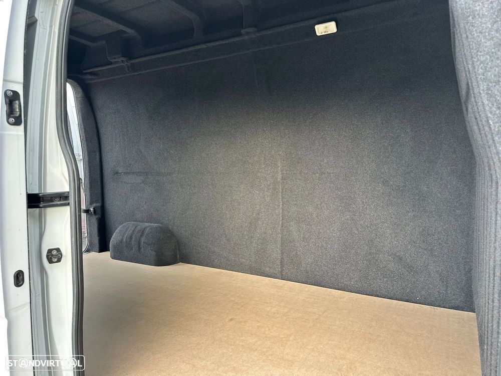 Renault Master III L3H3 2.3 dCi 135 FWD - 12