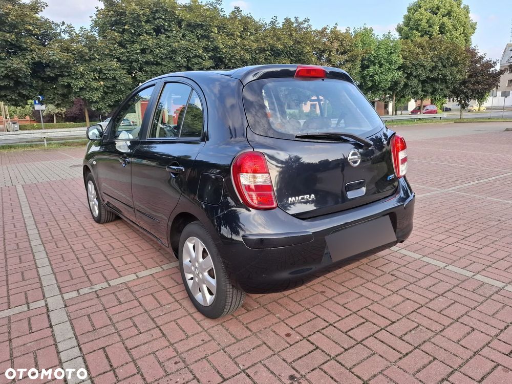 Nissan Micra 1.2 Bild der Frau - 2