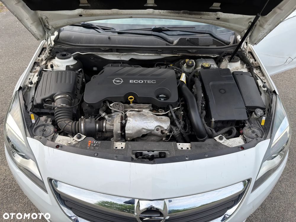Opel Insignia - 33