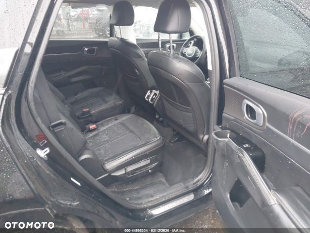 Kia Sorento - 14