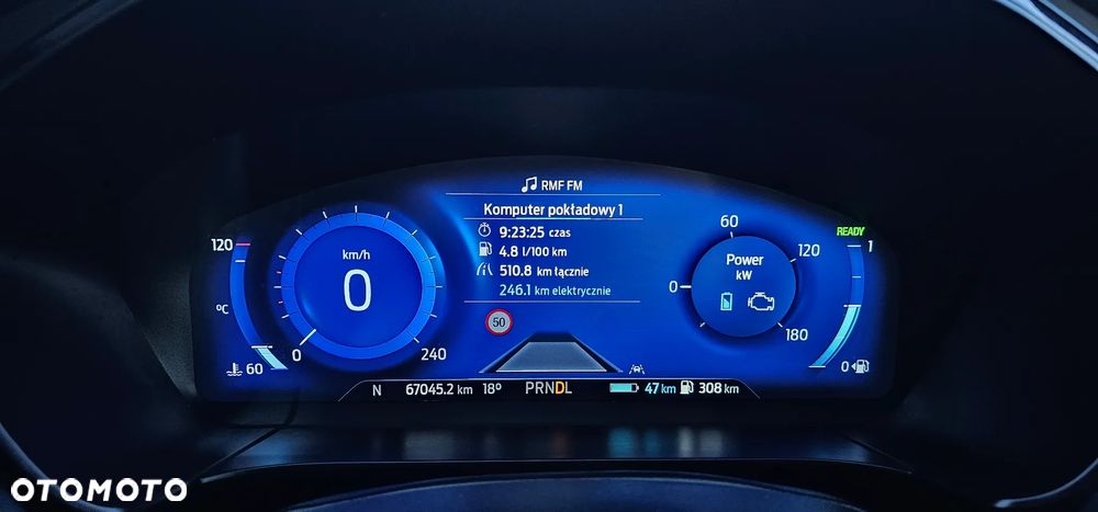 Ford Kuga 2.5P PHEV FWD ST-Line X - 14