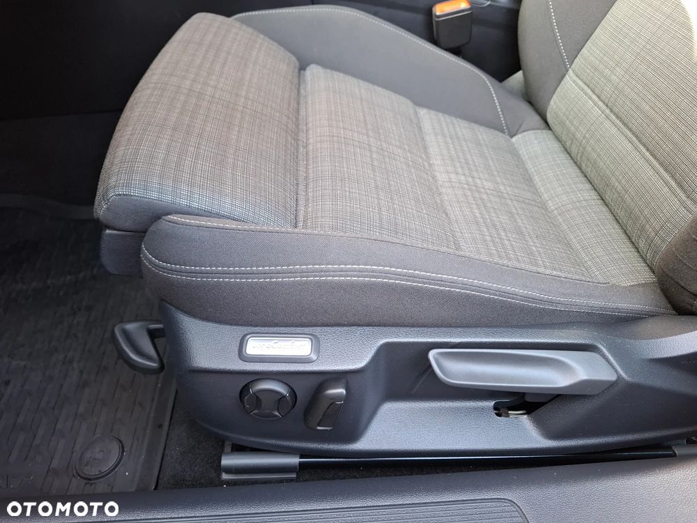 Volkswagen Passat 1.5 TSI EVO Business DSG - 6