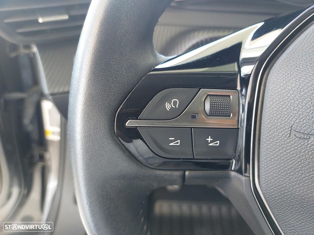 Peugeot 2008 1.5 BlueHDi Active Pack - 25