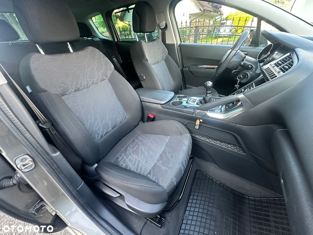 Peugeot 3008 1.6 HDi Premium - 22