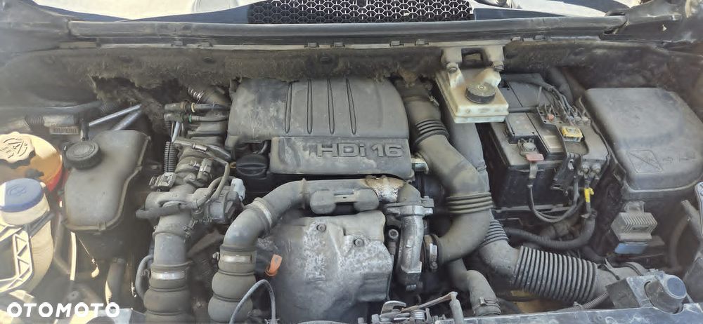 PARTNER II BERLINGO II lampa prawy tył - 9