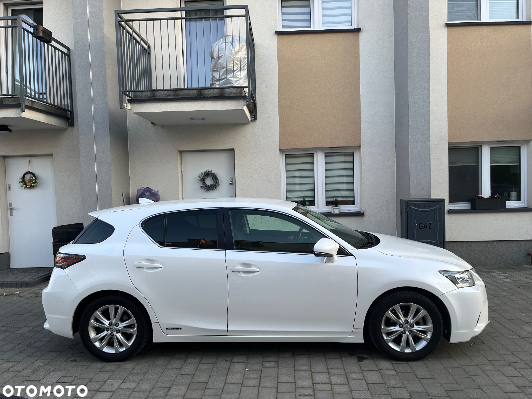 Lexus CT 200h Elite - 2
