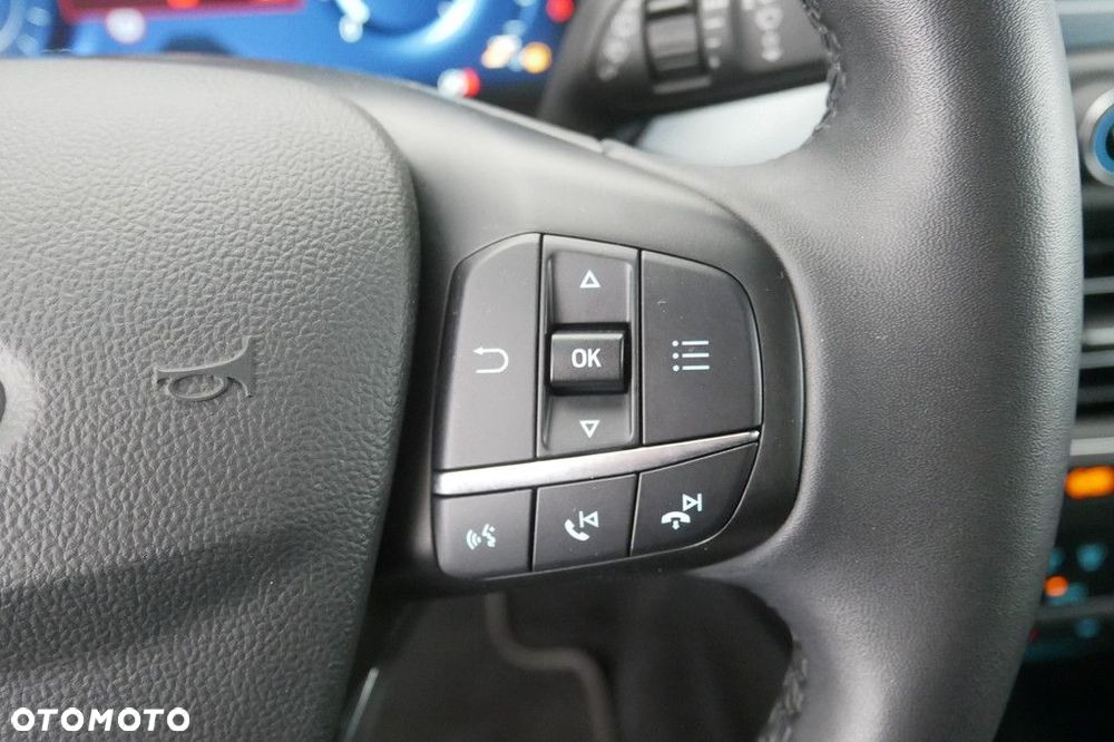 Ford Focus - 26