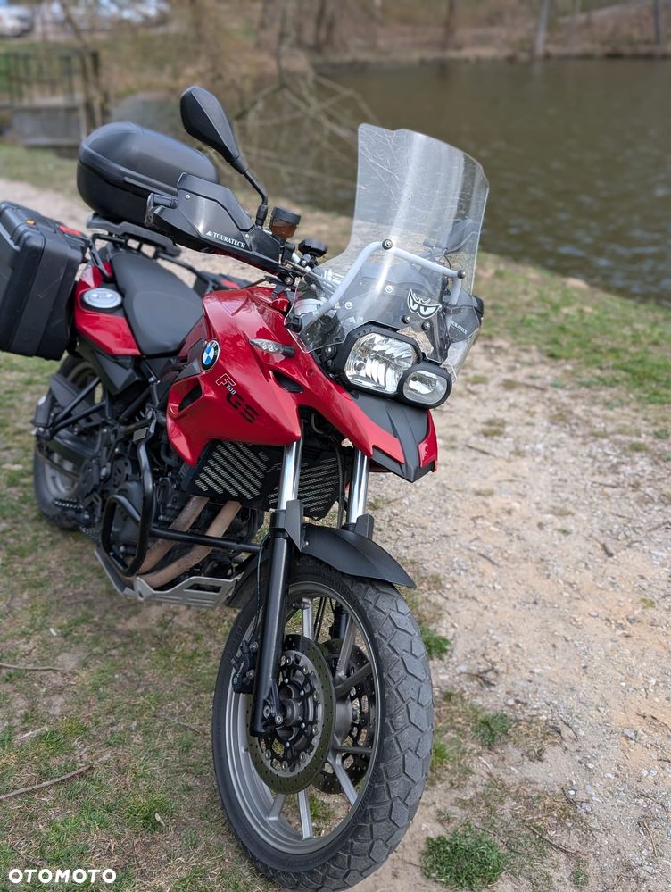 BMW F - 9