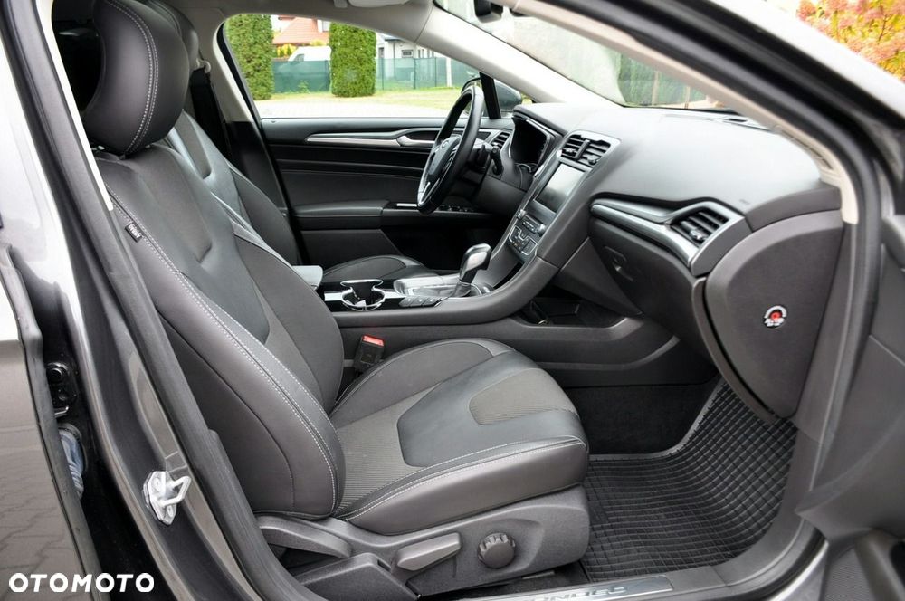 Ford Mondeo - 17