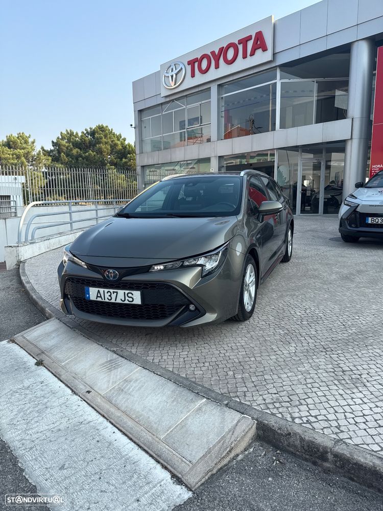 Toyota Corolla Touring Sports 1.8 Hybrid Comfort - 1