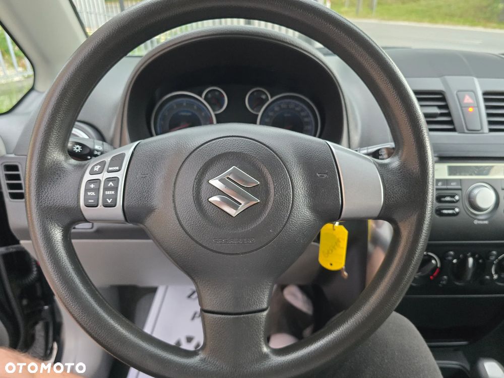 Suzuki SX4 1.6 VVT Automatik 4x2 Comfort - 31