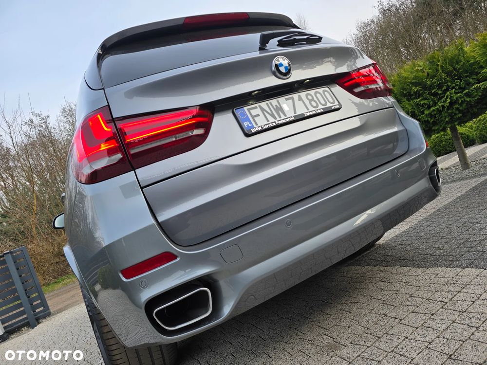 BMW X5 xDrive40d - 33