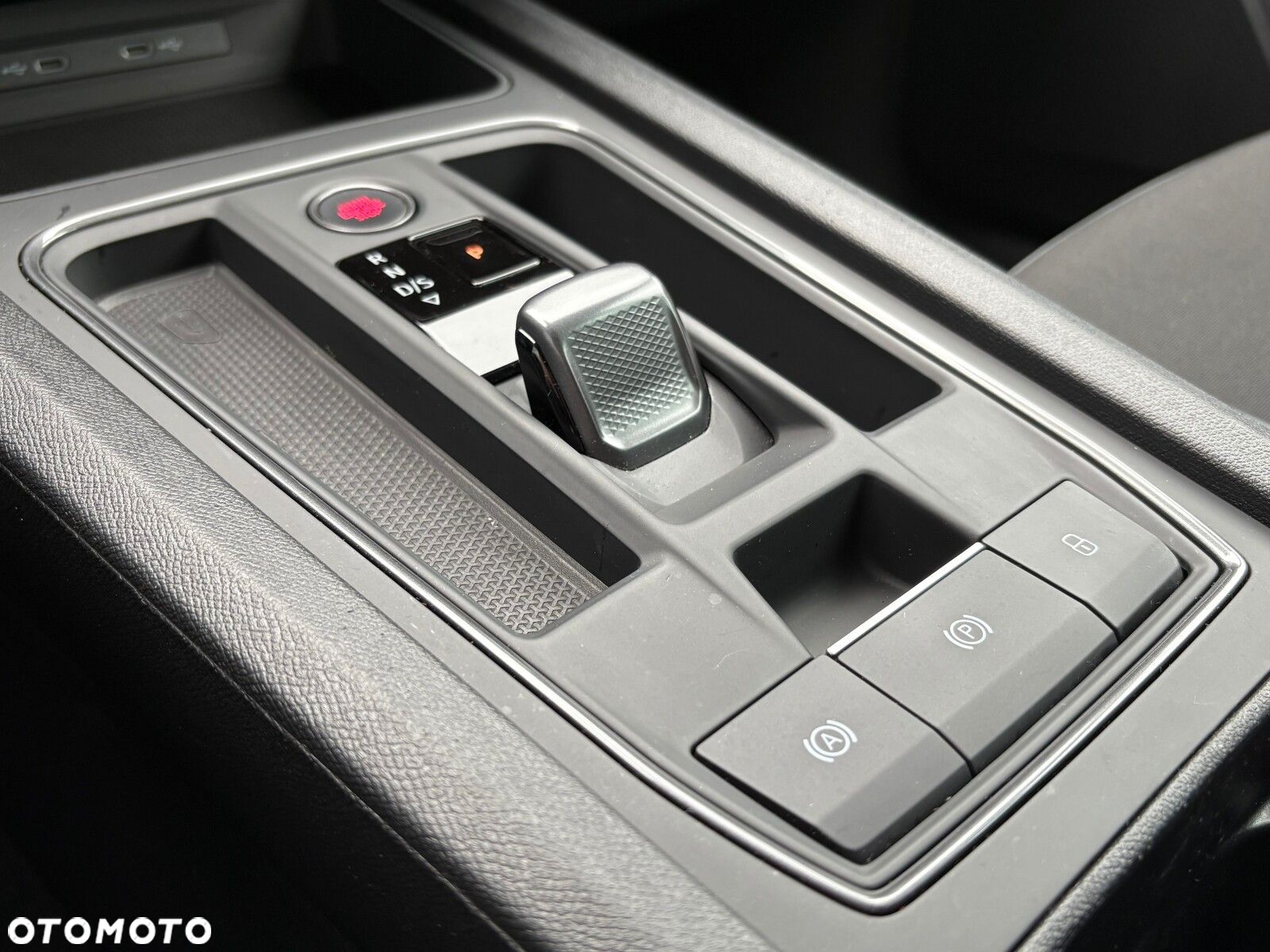 Cupra Formentor - 25