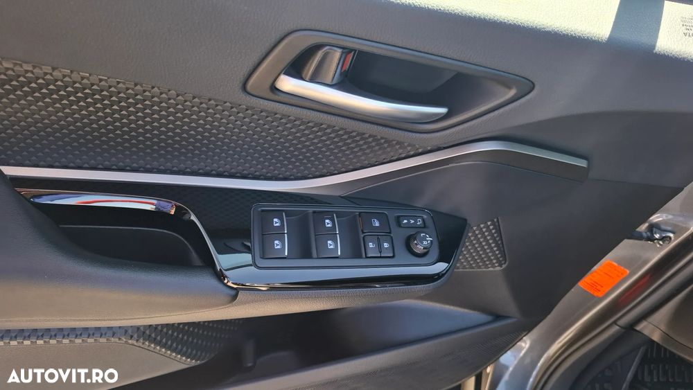 Toyota C-HR Club - 11