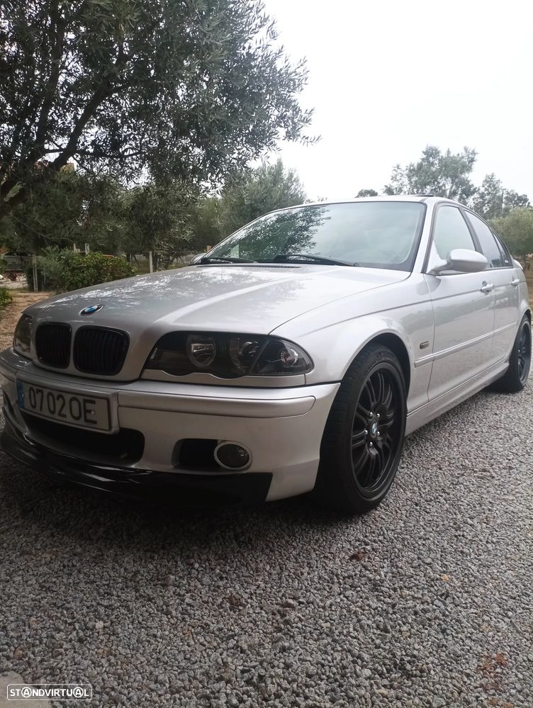 BMW 320 d Séc.XXI - 6