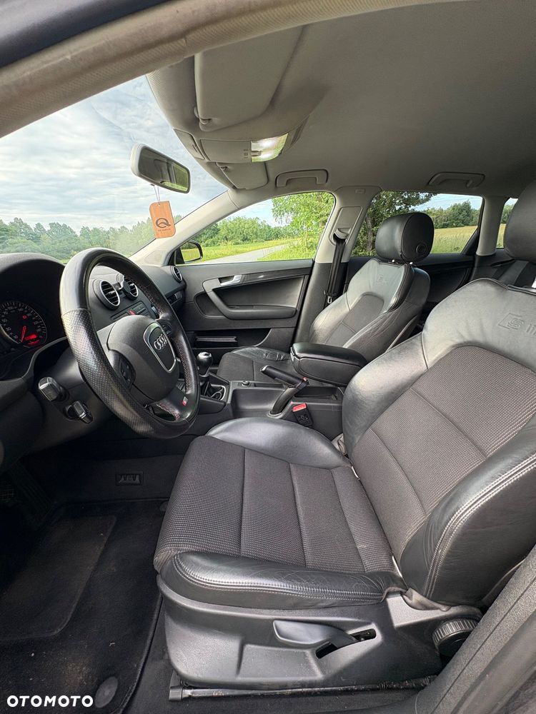 Audi A3 Sportback 1.9 TDI DPF Ambiente - 9