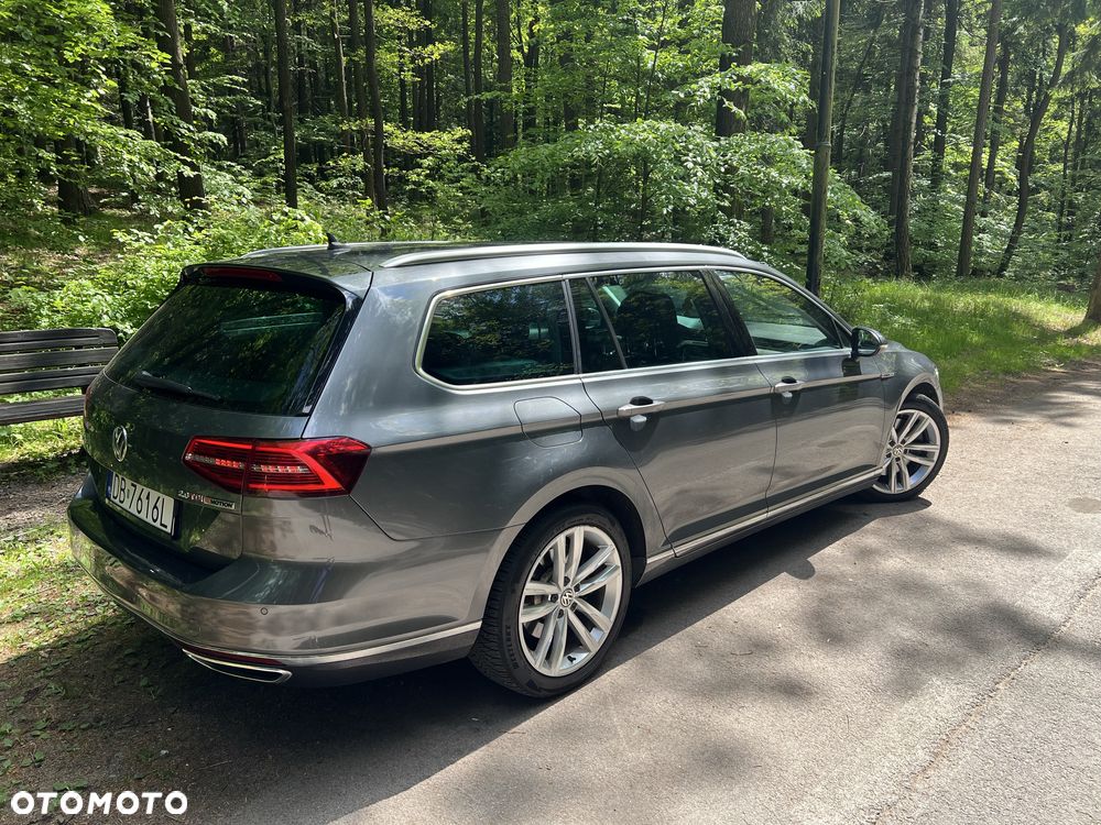 Volkswagen Passat - 5