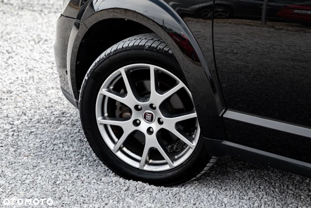 Fiat Freemont 2.0 Multijet 16V DPF Automatik Allrad Lounge - 16