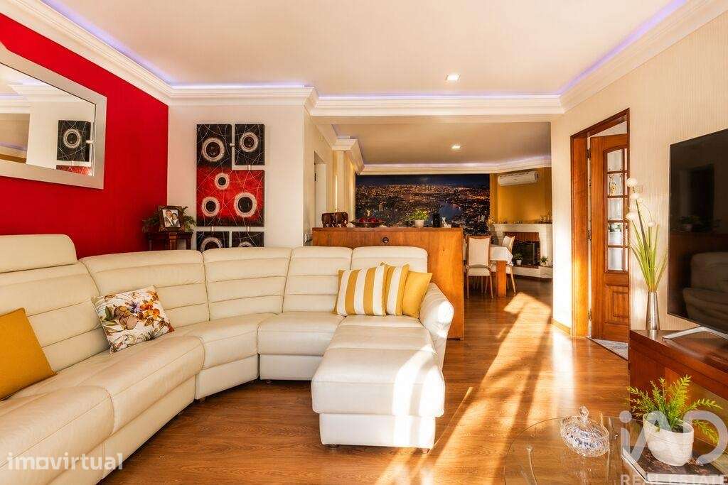 Casa / Villa T4 em Rio Maior de 264,00 m2 - Grande imagem: 5/26
