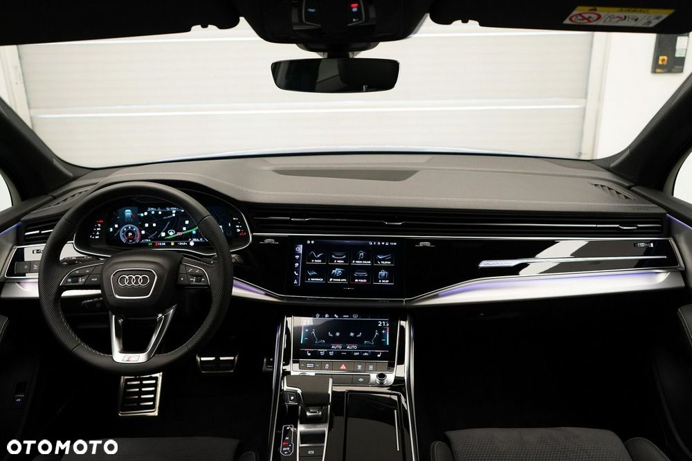 Audi Q7 - 12