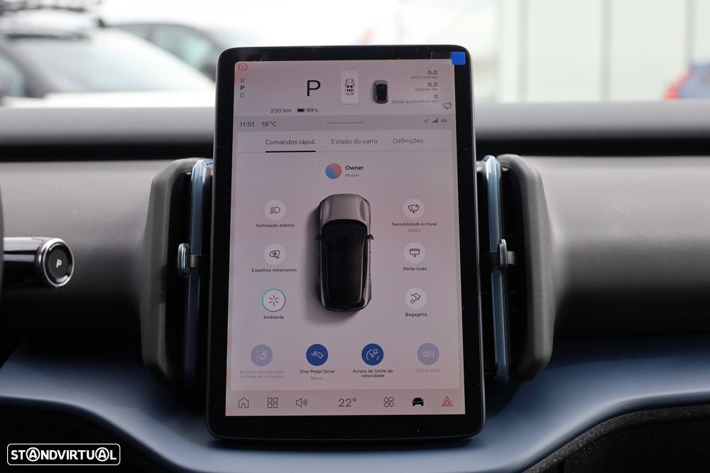 Volvo EX30 51 kWh Single Motor Black Edition - 34